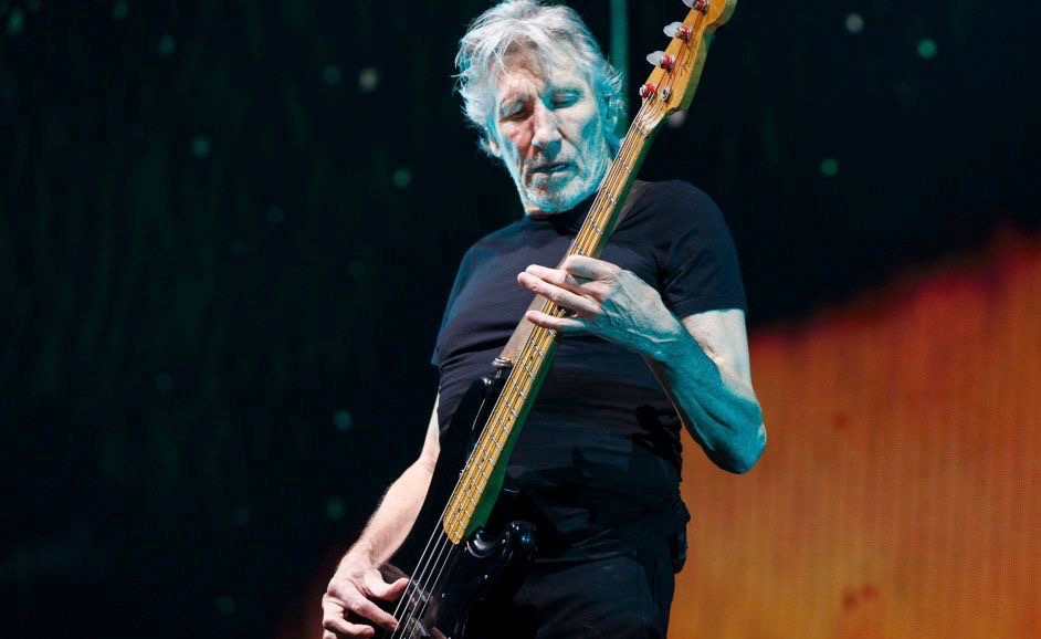 Roger Waters Recites Palestinian Poem in Collaboration with Le Trio Joubran
