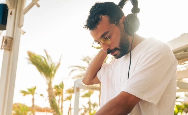 Mahib Sleat’s ‘Eh Yakhwaty Ya Kobar’ is a Street Rap Battlefield 