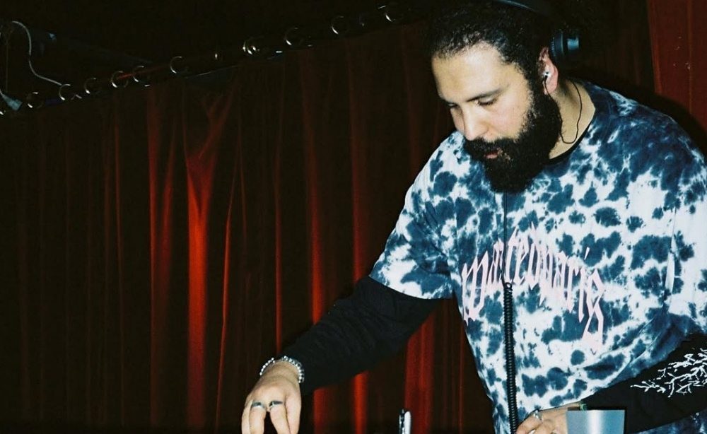 D3M0R Drops Sun-Soaked Bass Debut ‘Baile Mi Amor’