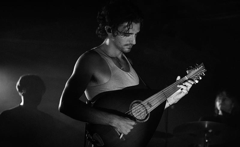 Between Departures and Dawn, Tamino Returns to Egypt Anew